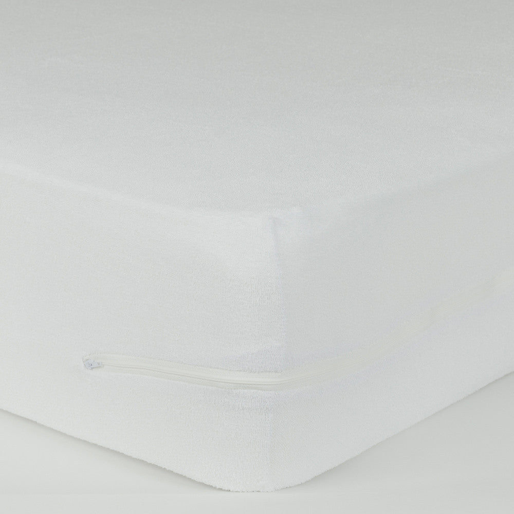 Protetor de colchão impermeável em tecido atoalhado