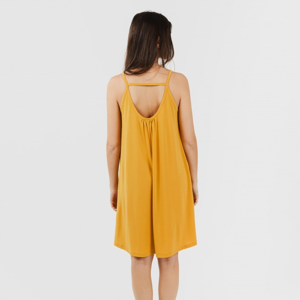 Vestido curto de crepe com alças