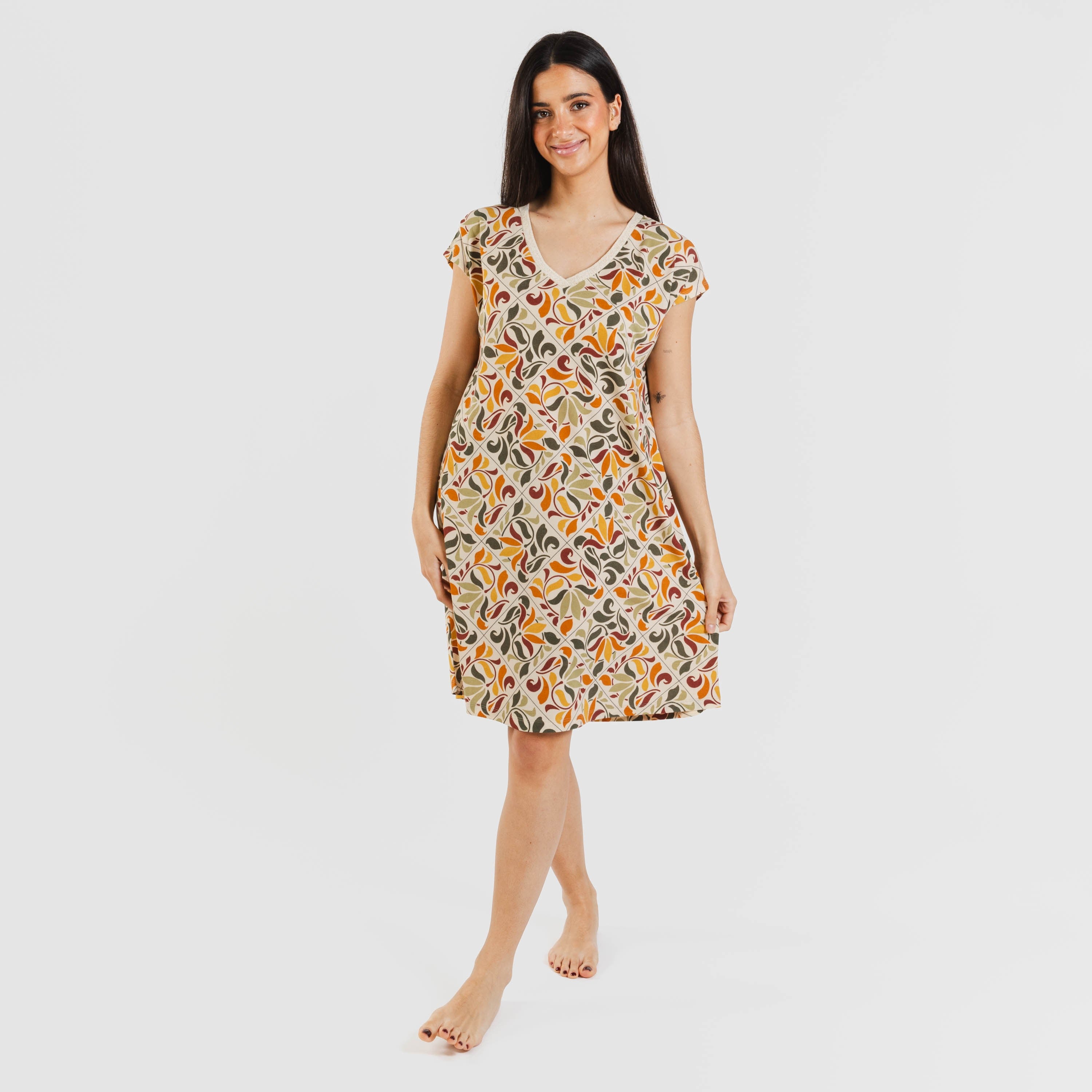 Vestido curto Cilian em crepe com mangas fluidas