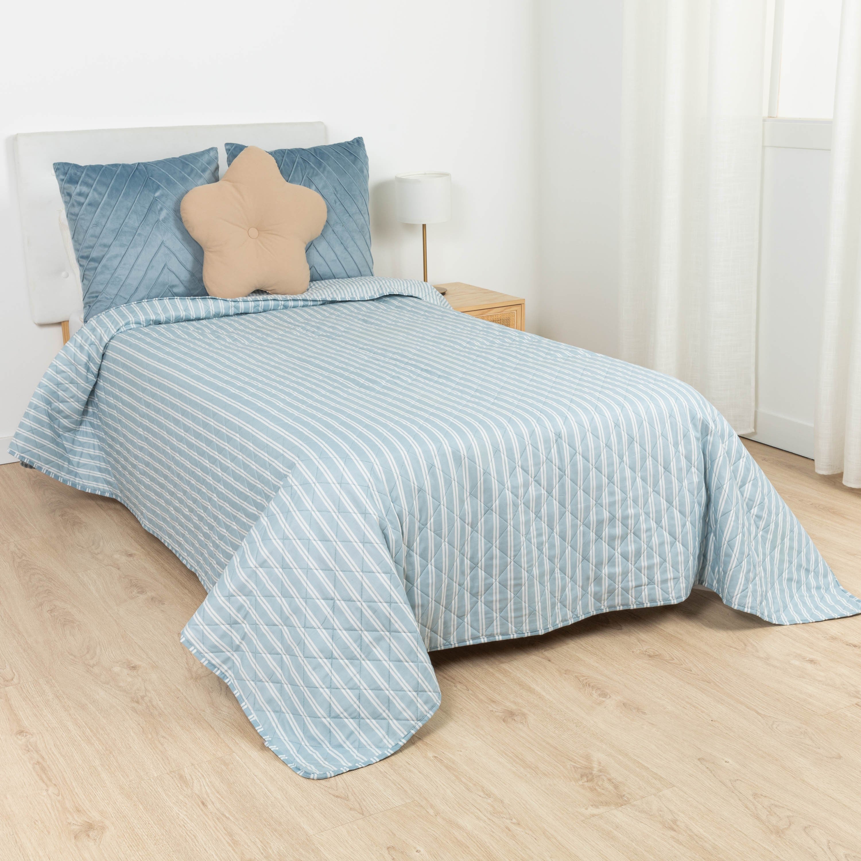 Colcha Hammon com laço índigo