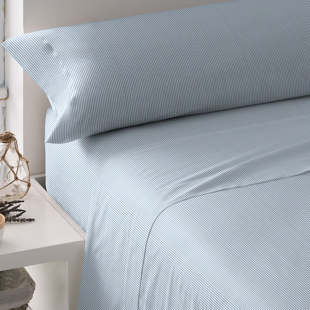 Conjunto de lençóis azul claro