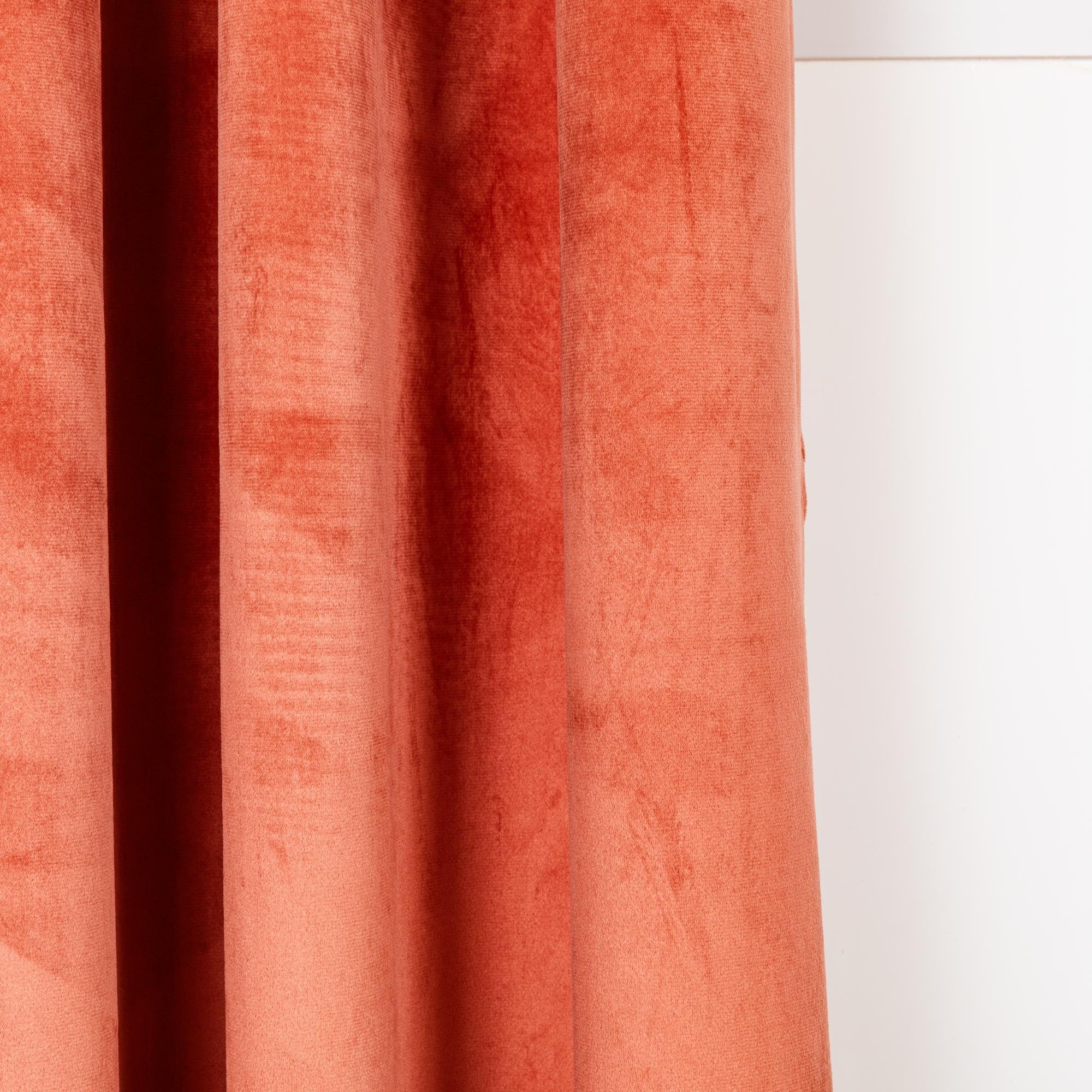 Nova cortina de veludo