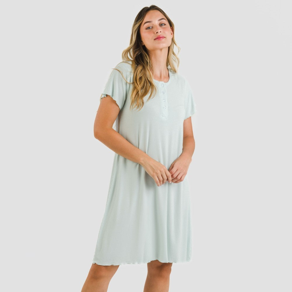 Blusa de manga curta em viscose canelada lisa