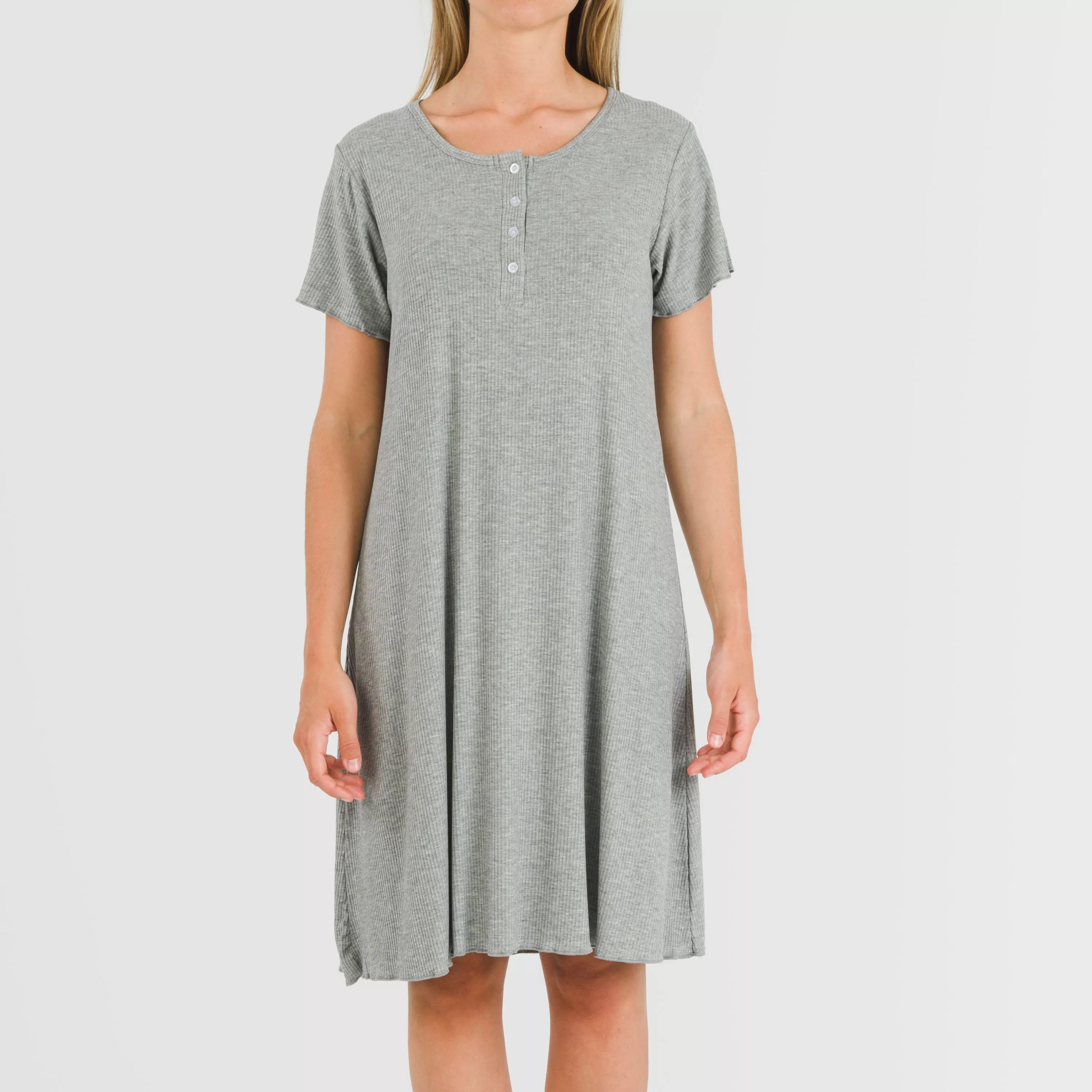 Blusa de manga curta em viscose canelada lisa