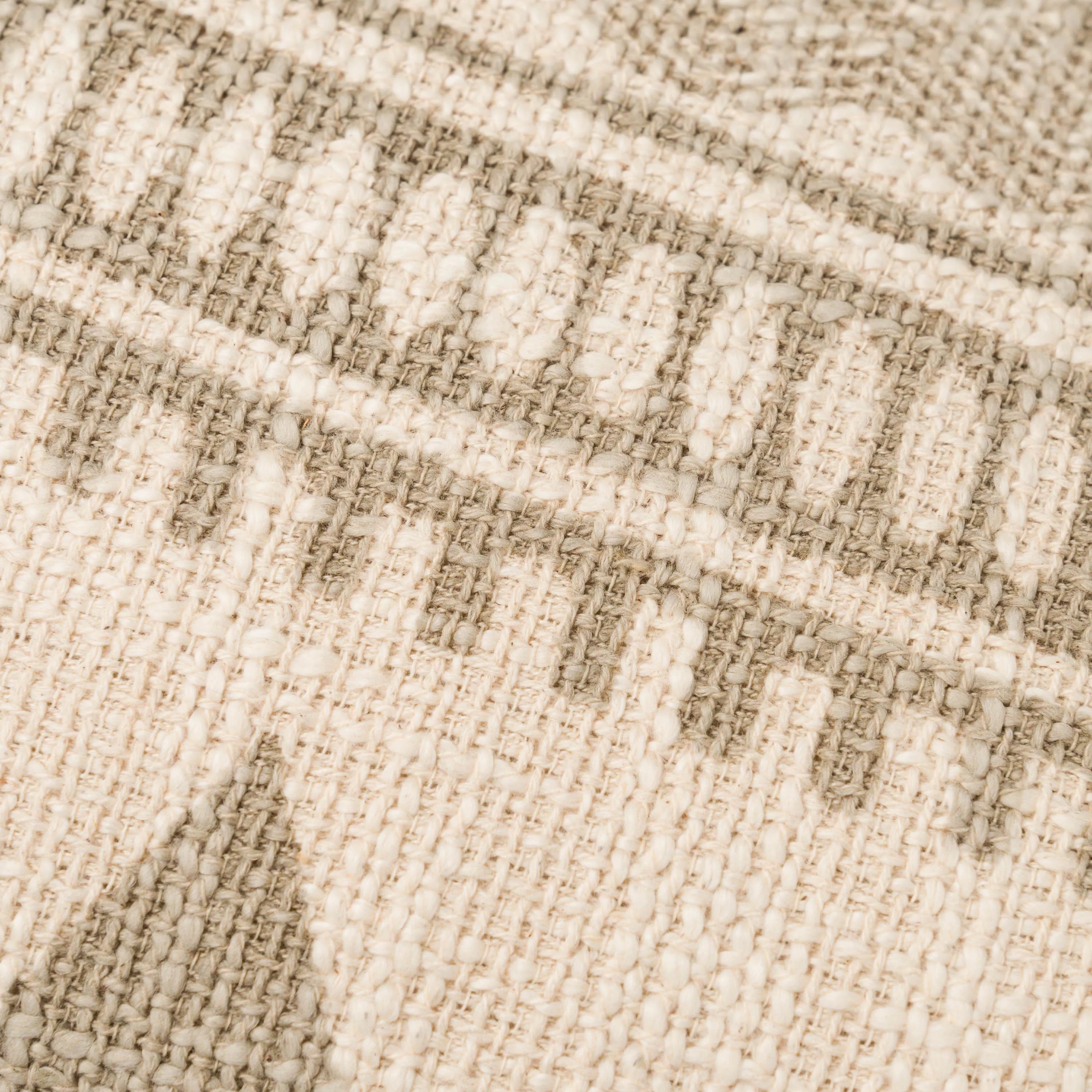 Almofada quadrada Fauno em algodão 45x45 - capa + enchimento