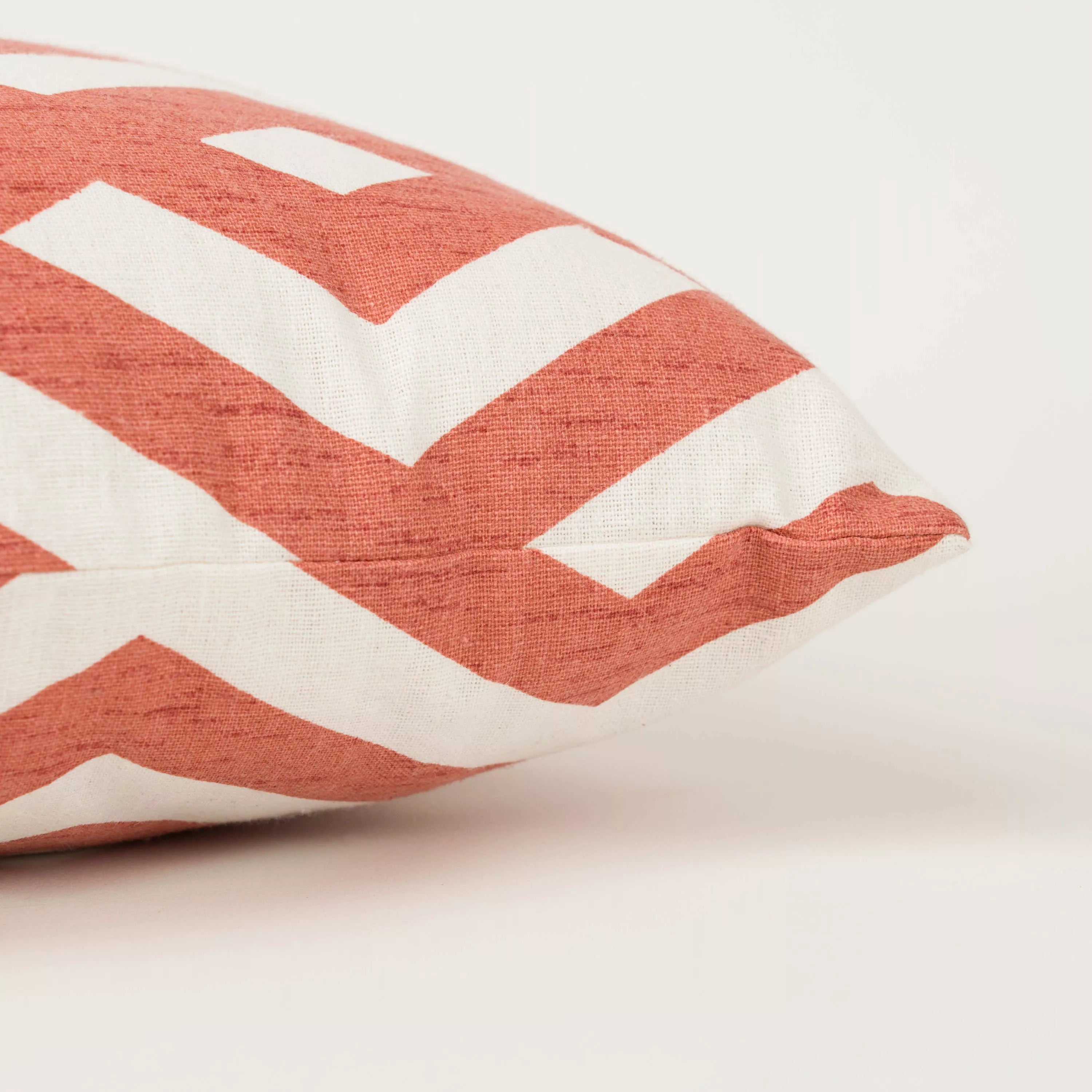 Almofada quadrada Nela, lisa, resistente a manchas, 50x50 cm - capa + enchimento