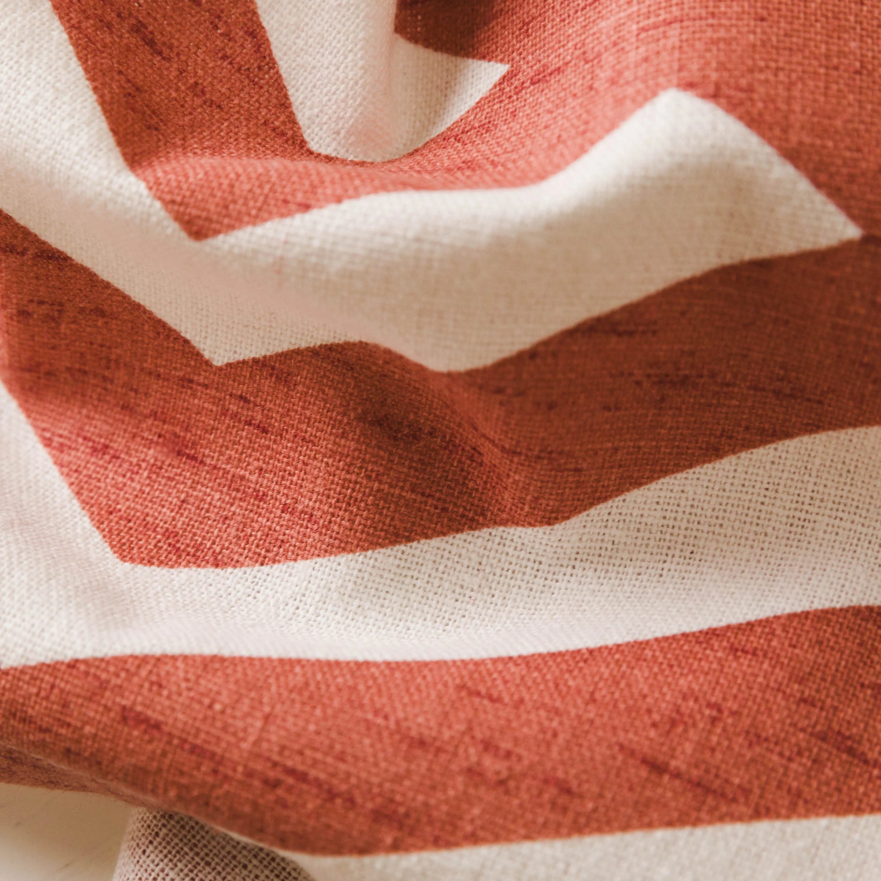 Toalha de mesa Nela resistente a manchas