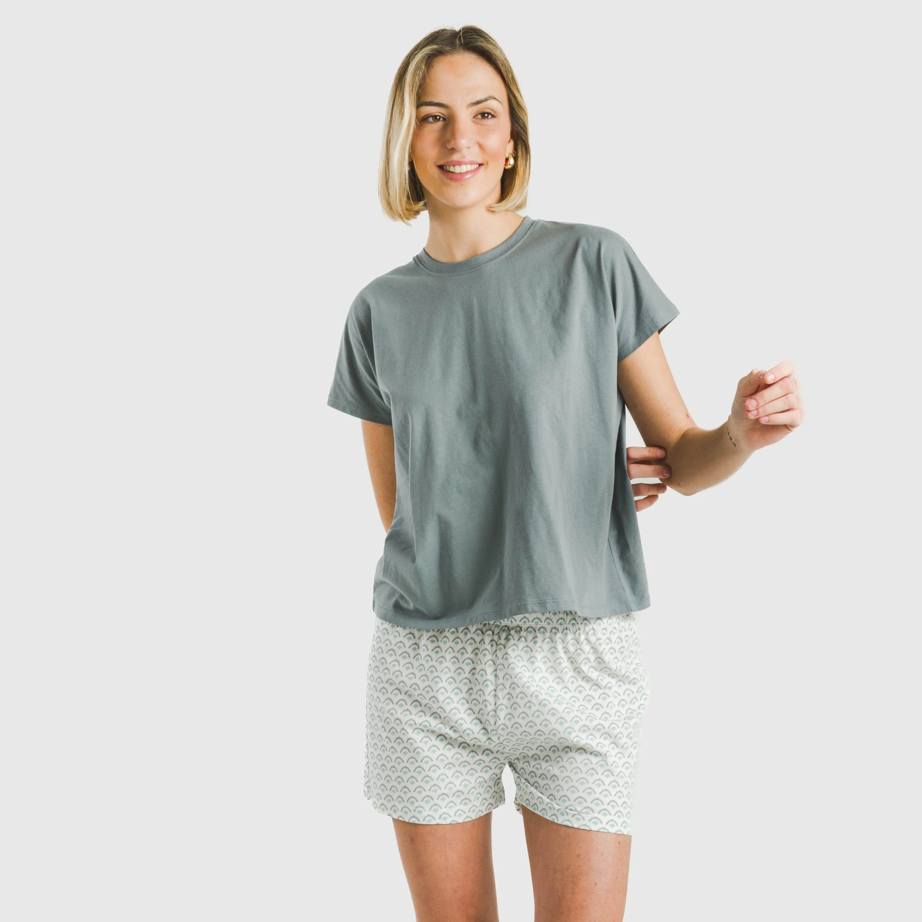 Pijama feminino Xenia de algodão com mangas curtas, cor verde-azulado
