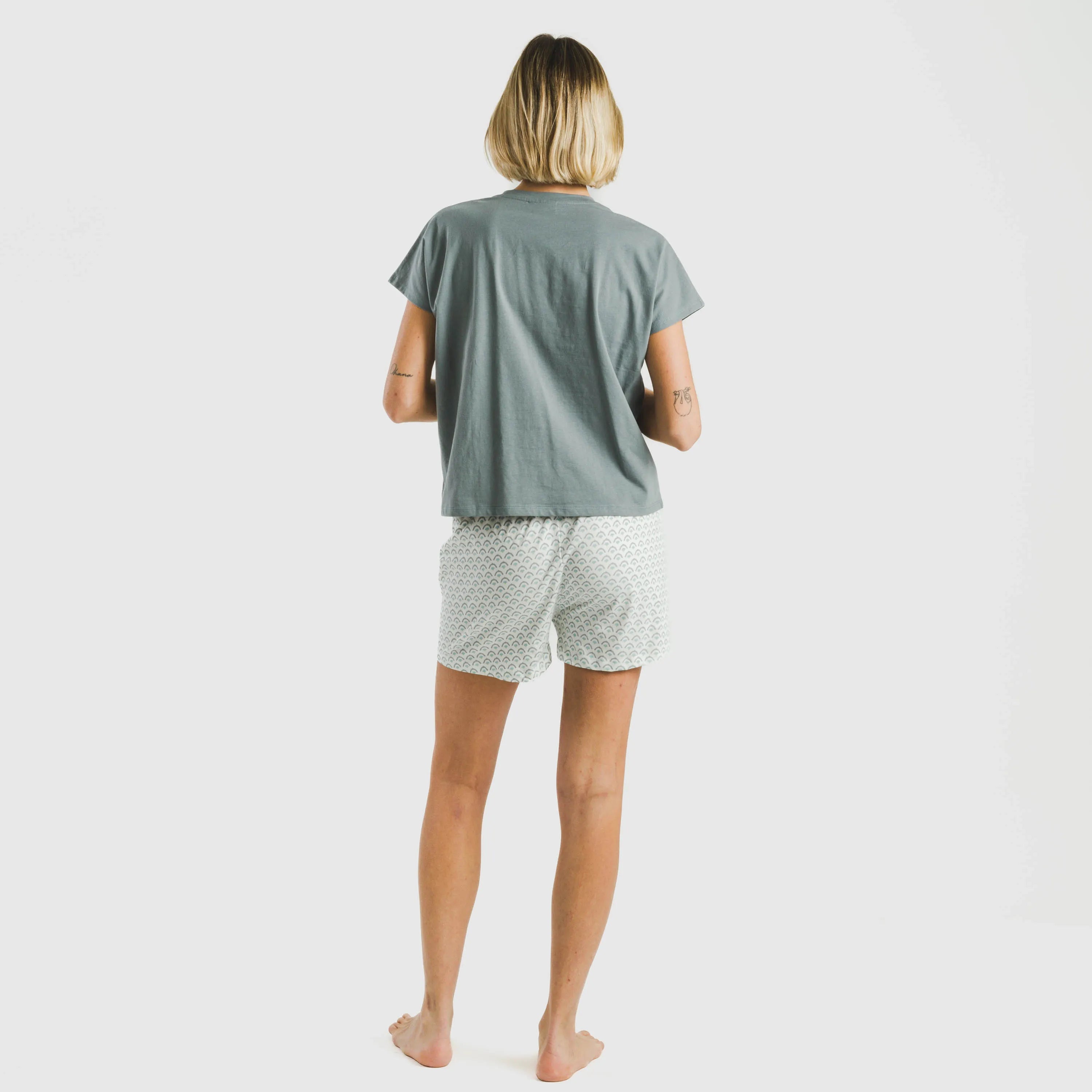 Pijama feminino Xenia de algodão com mangas curtas, cor verde-azulado