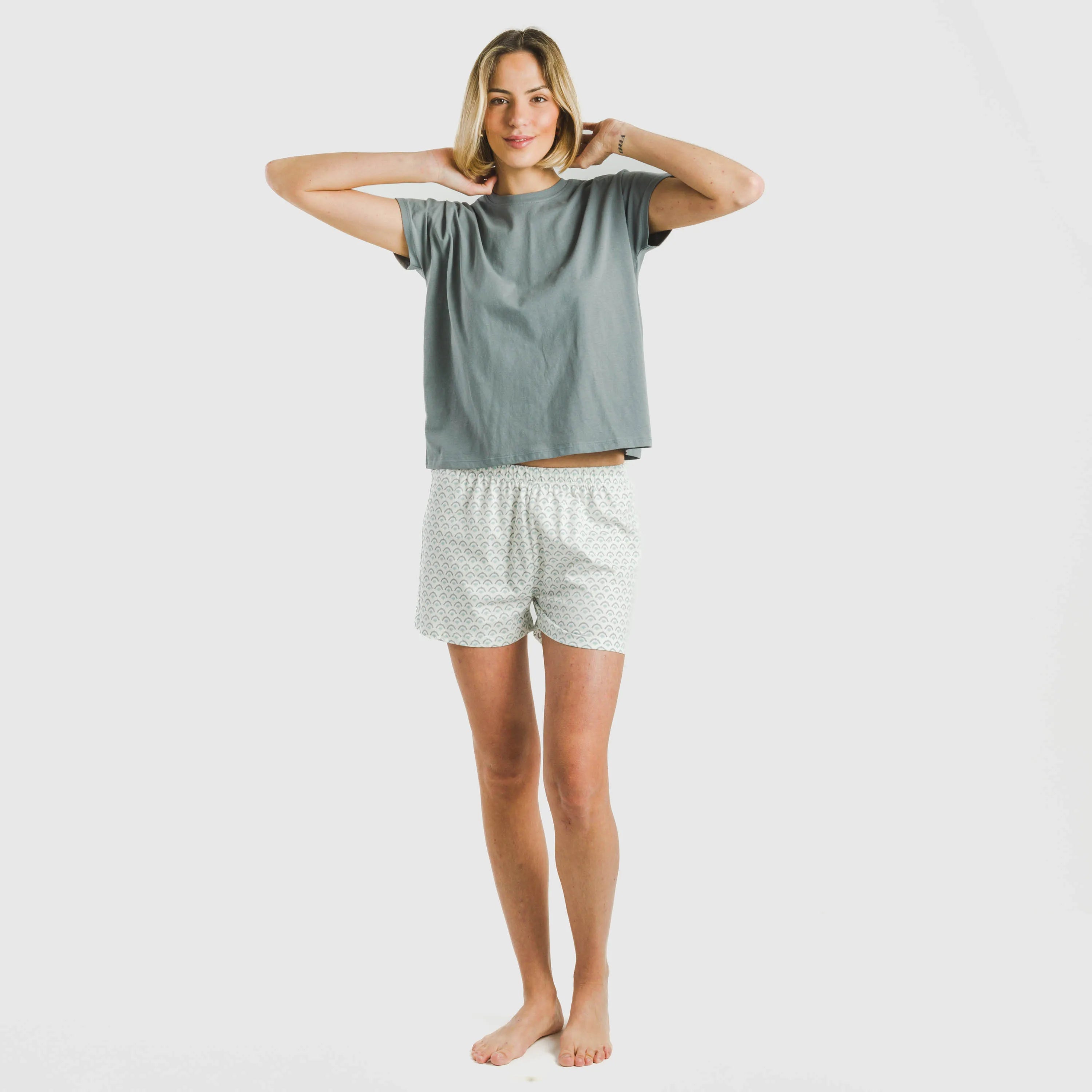 Pijama feminino Xenia de algodão com mangas curtas, cor verde-azulado