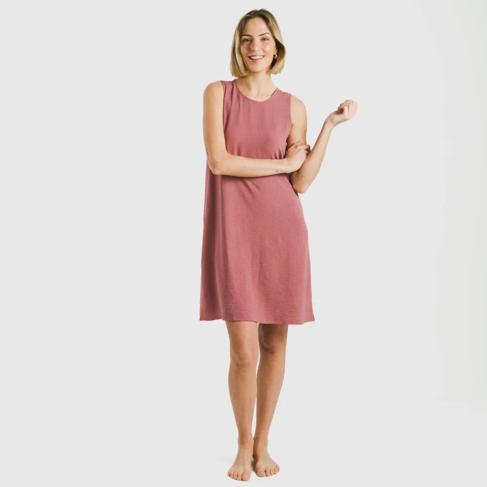 Vestido curto com alças, em musselina de algodão lisa.