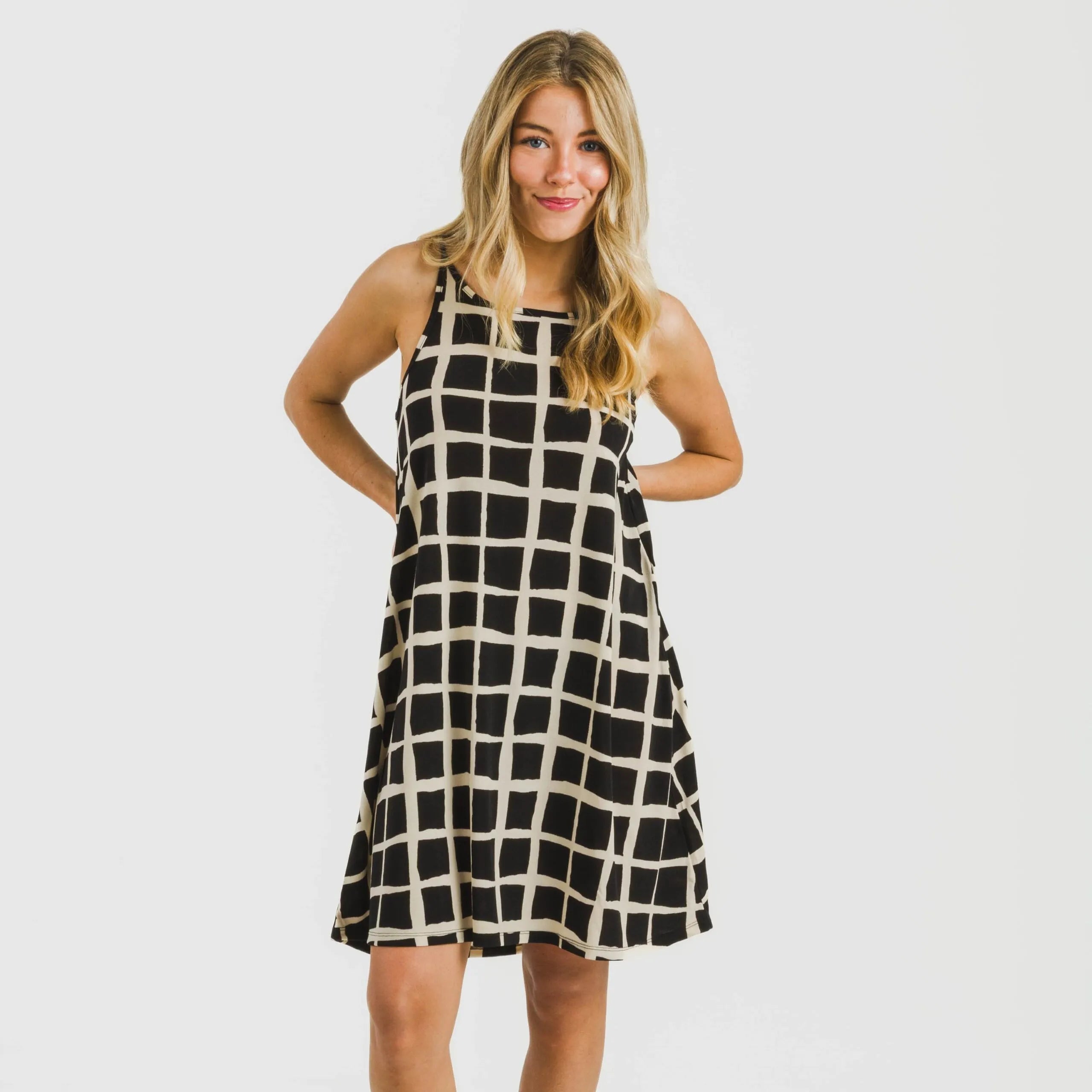 Vestido curto tomara que caia Naroa em crepe bege - preto