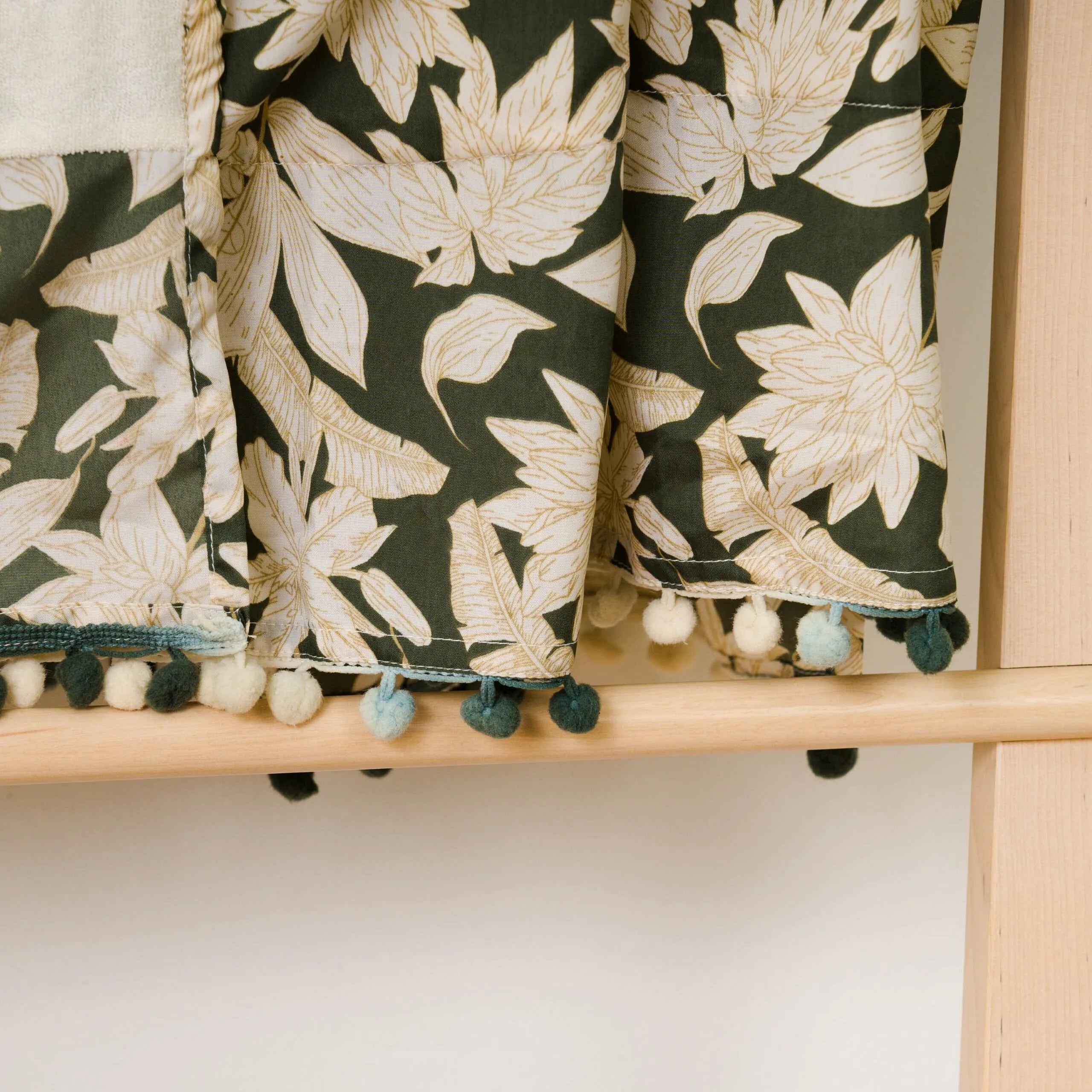 PACOTE TOALHA PAREO + SACO CHARAMO