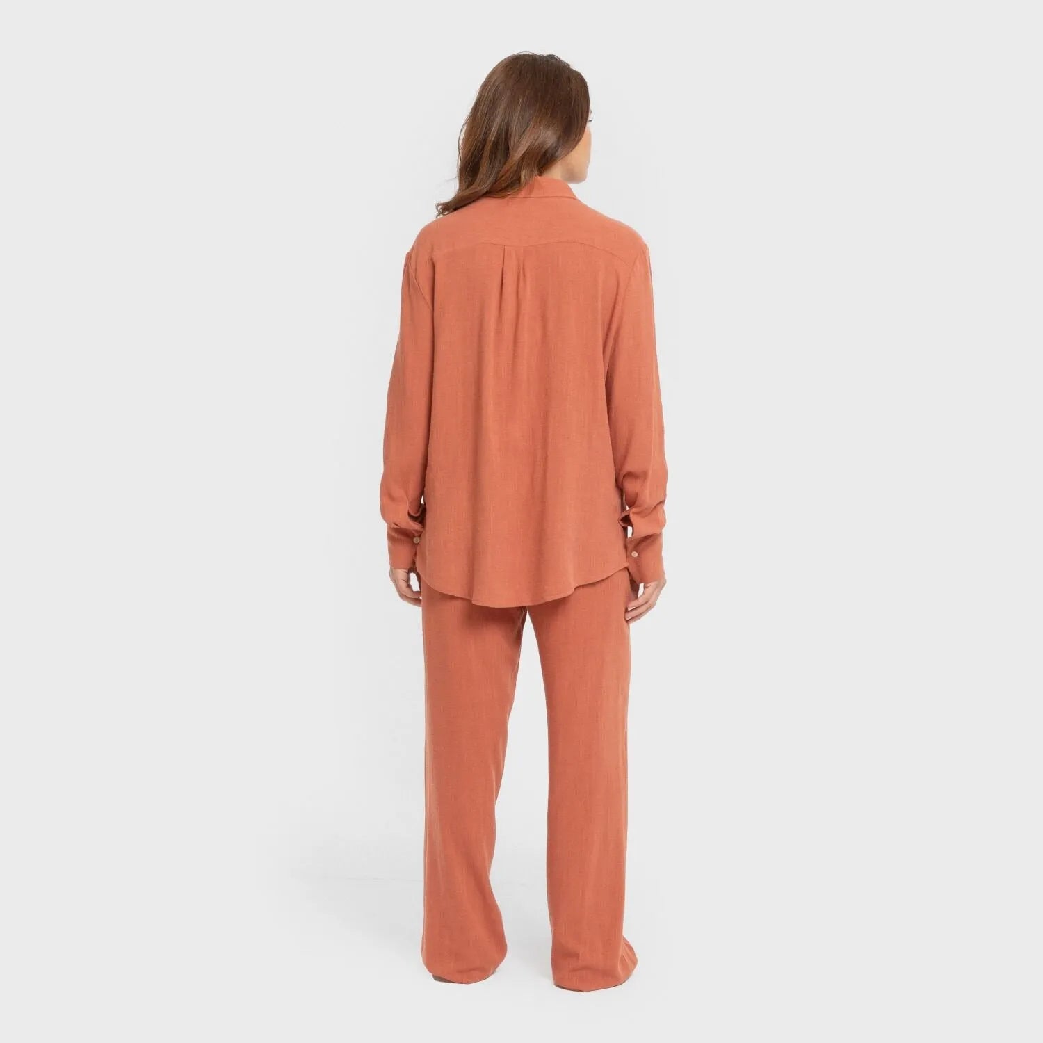 Camisa de linho lisa para mulheres