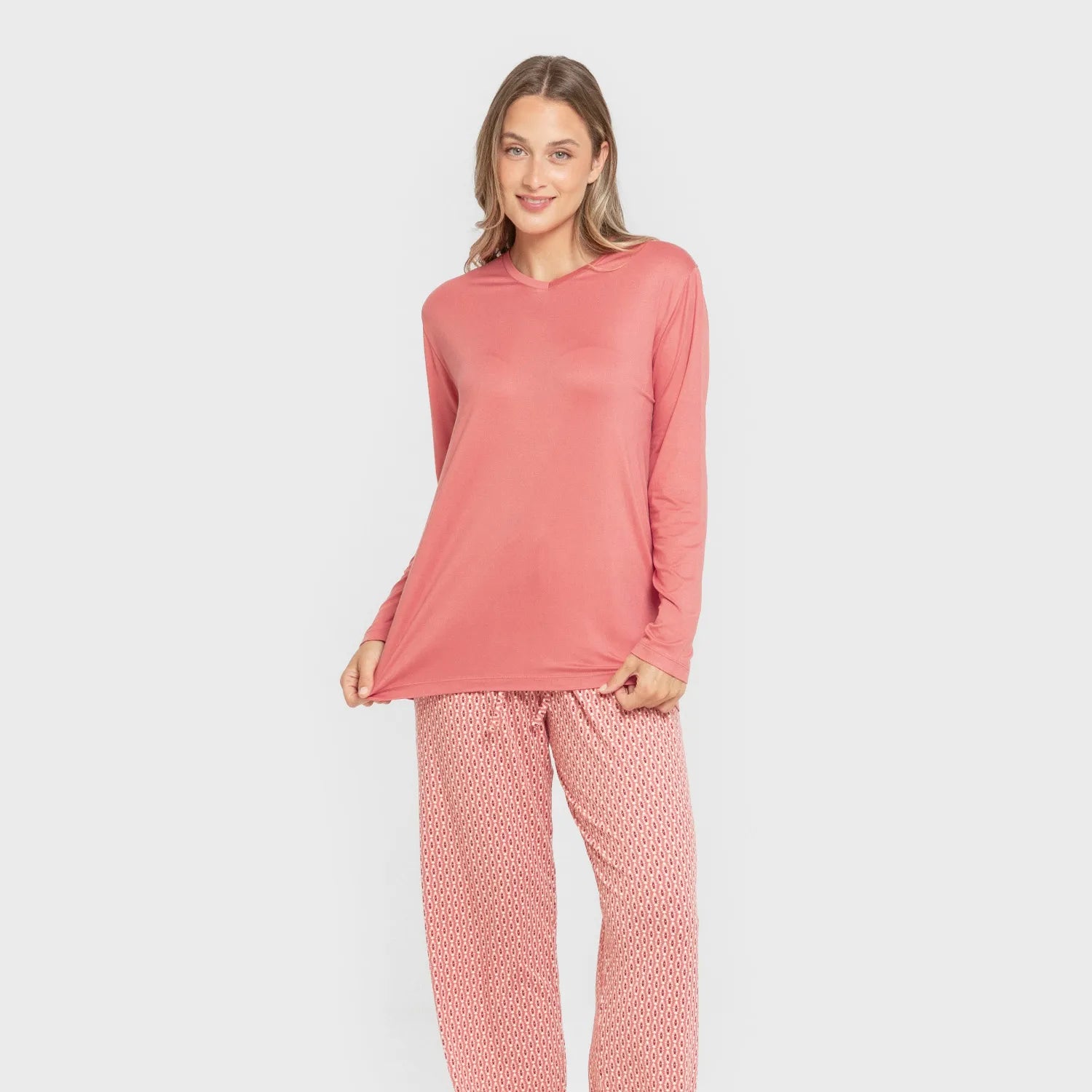 Pijama comprido feminino Leonor Marsala Soft