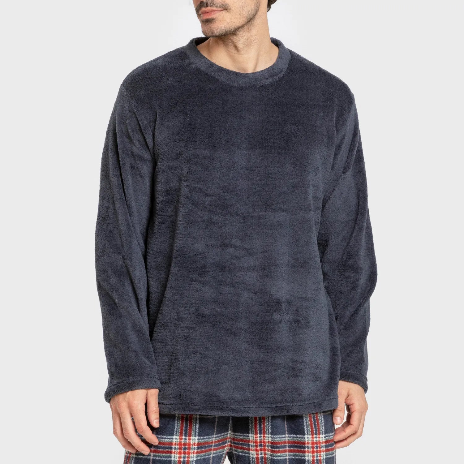 Pijama masculino de fleece coral, modelo Curtis, xadrez azul marinho.