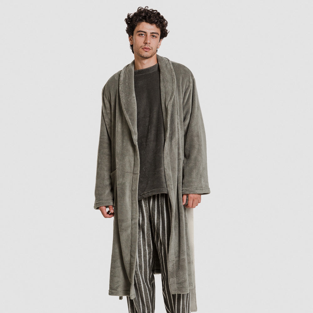 Robe de caça masculino liso em lã coral verde.