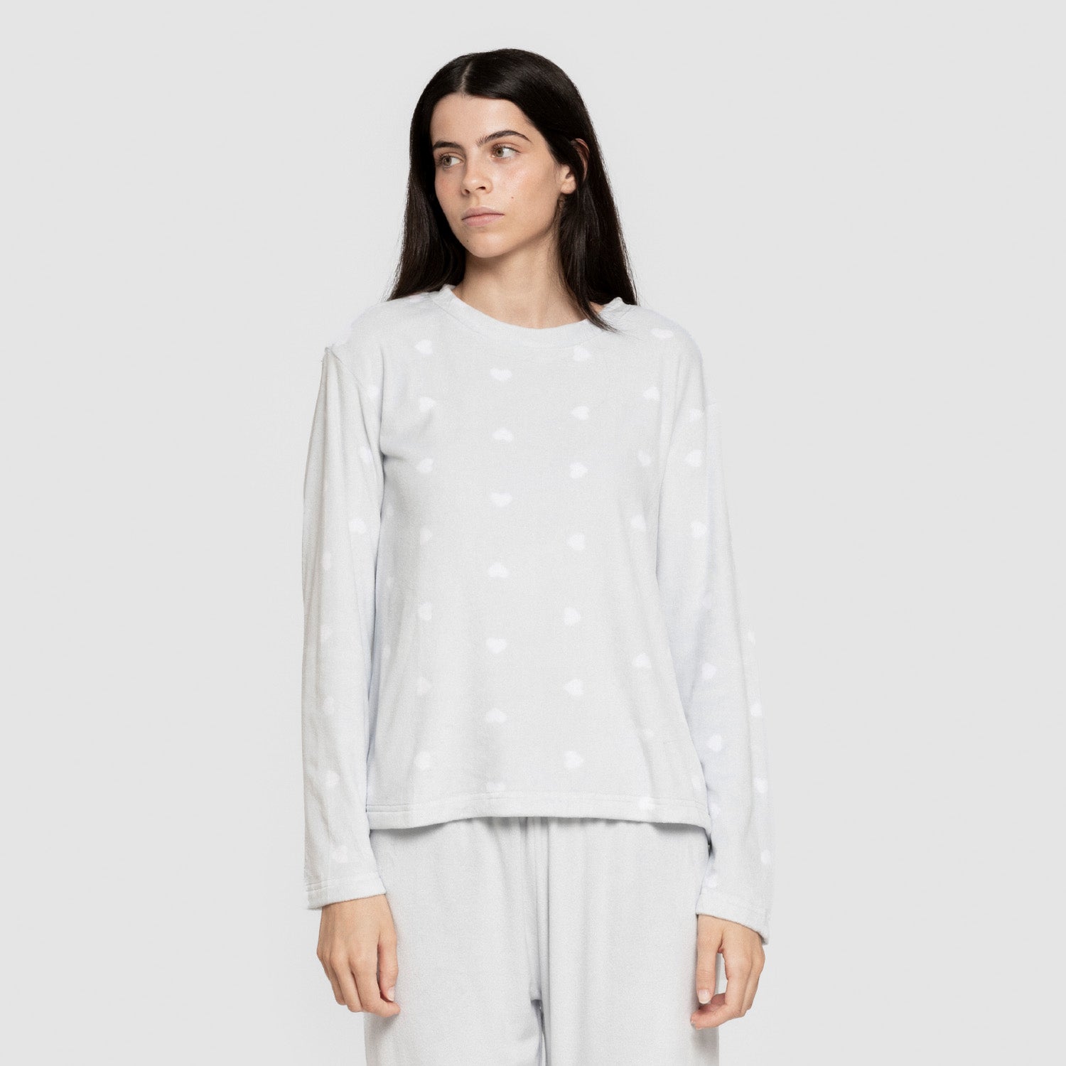 Pijama feminino de veludo super macio, cor Praga, azul claro.