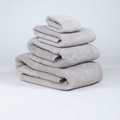 Toalha de Banho 400g Dupla Felpa cinza pérola