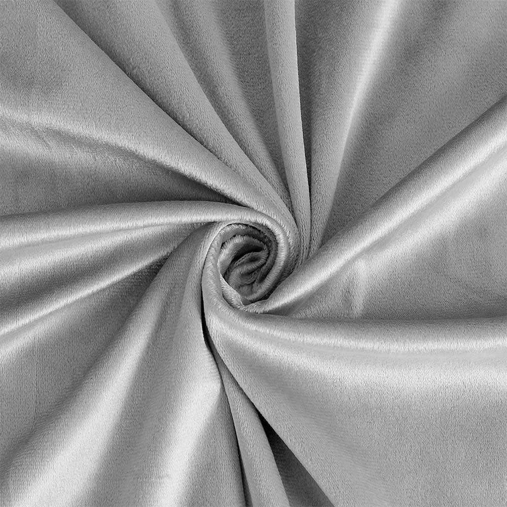 Nova cortina de veludo perolado