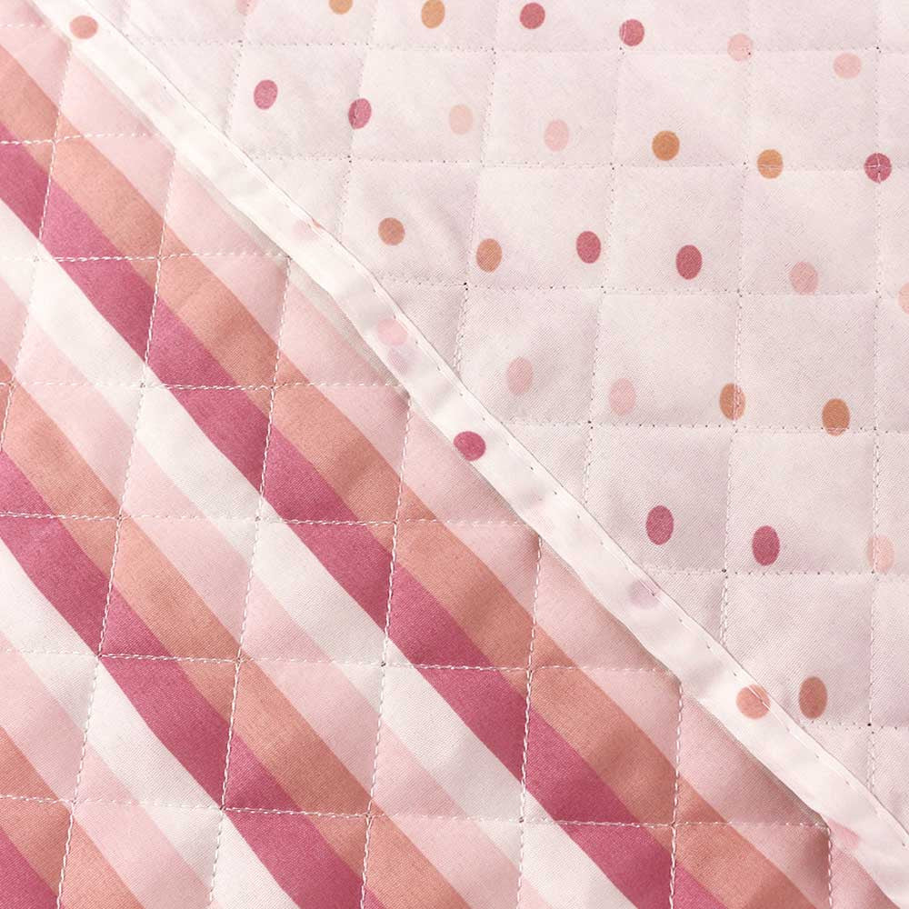 Colcha Nuria rosa listrada