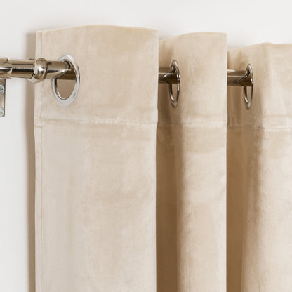 Cortina nova, veludo natural