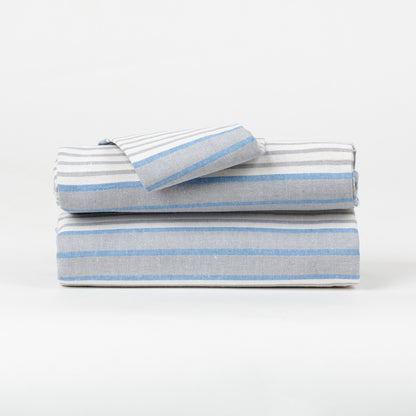 Toalha de mesa listrada em índigo