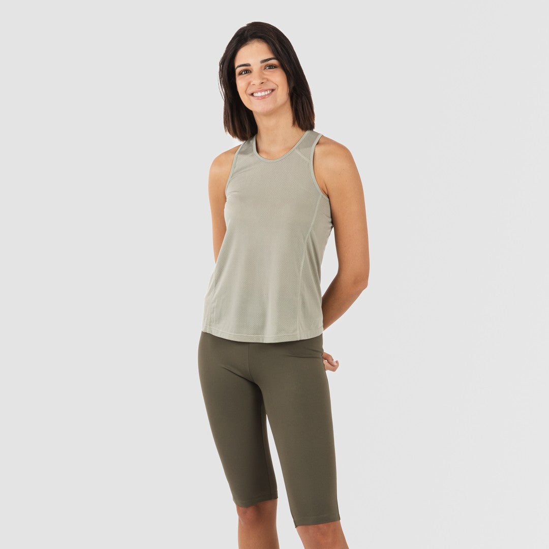 Conjunto Esportivo Feminino com Leggings Curtas Verde Folha - Verde Caça