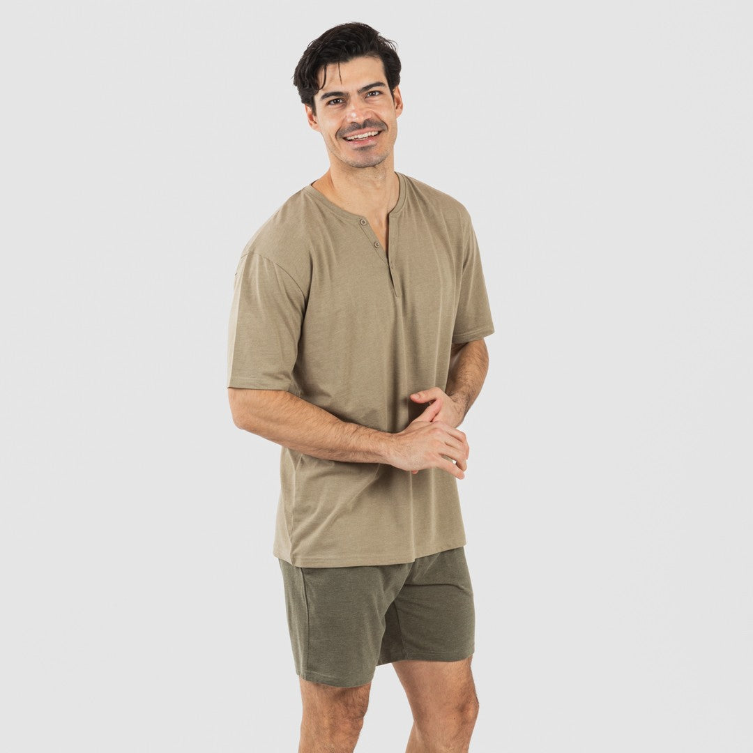 Pijama masculino curto com botões, verde-caça - verde-escuro
