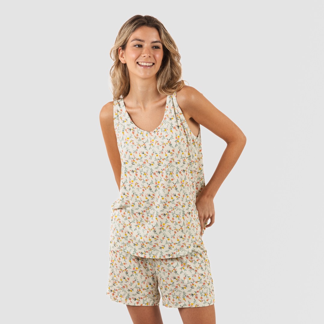 Pijama feminino Pamela em viscose com alças.