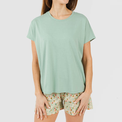 Pijama feminino Pamela verde de algodão com mangas curtas.