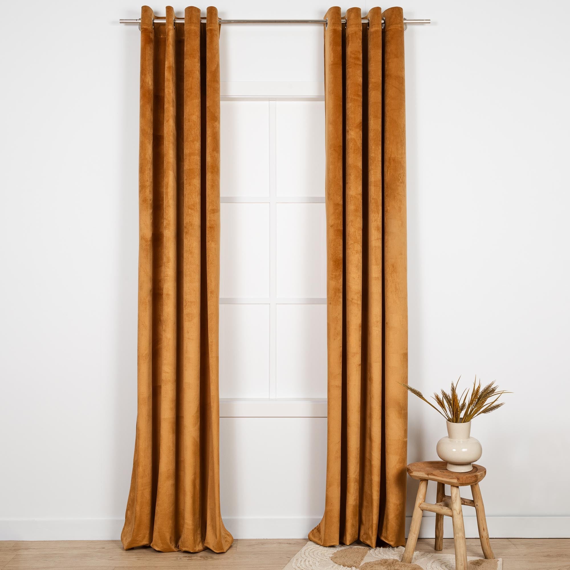 Nova cortina de veludo