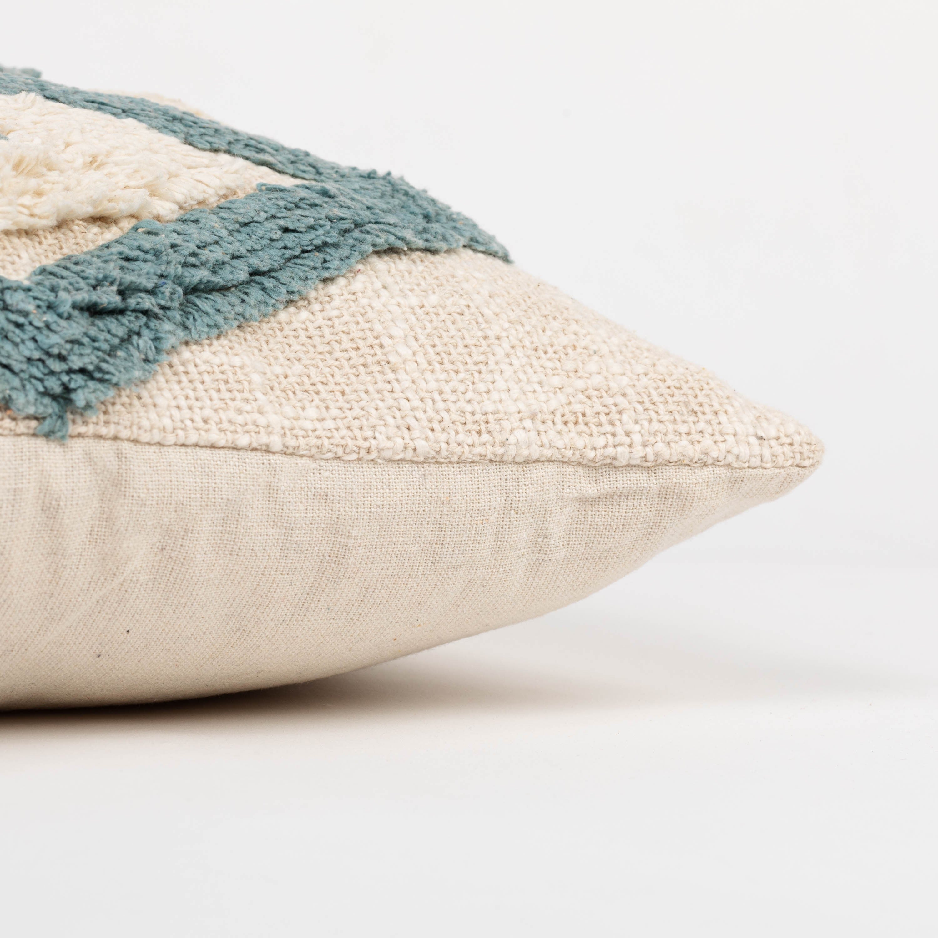 Almofada quadrada Valirio em algodão 45x45 - capa + enchimento