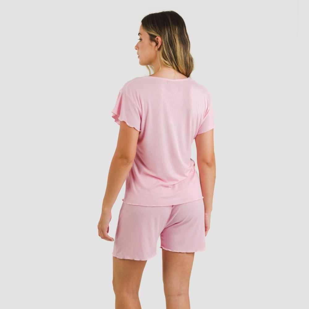 Pijama feminino de manga curta em tecido canelado de viscose liso.