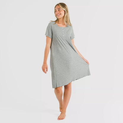 Blusa de manga curta em viscose canelada lisa