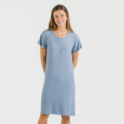 Blusa de manga curta em viscose canelada lisa