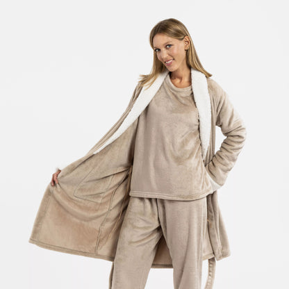 Bata terciopelo sherpa