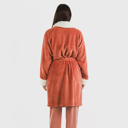 Bata terciopelo sherpa