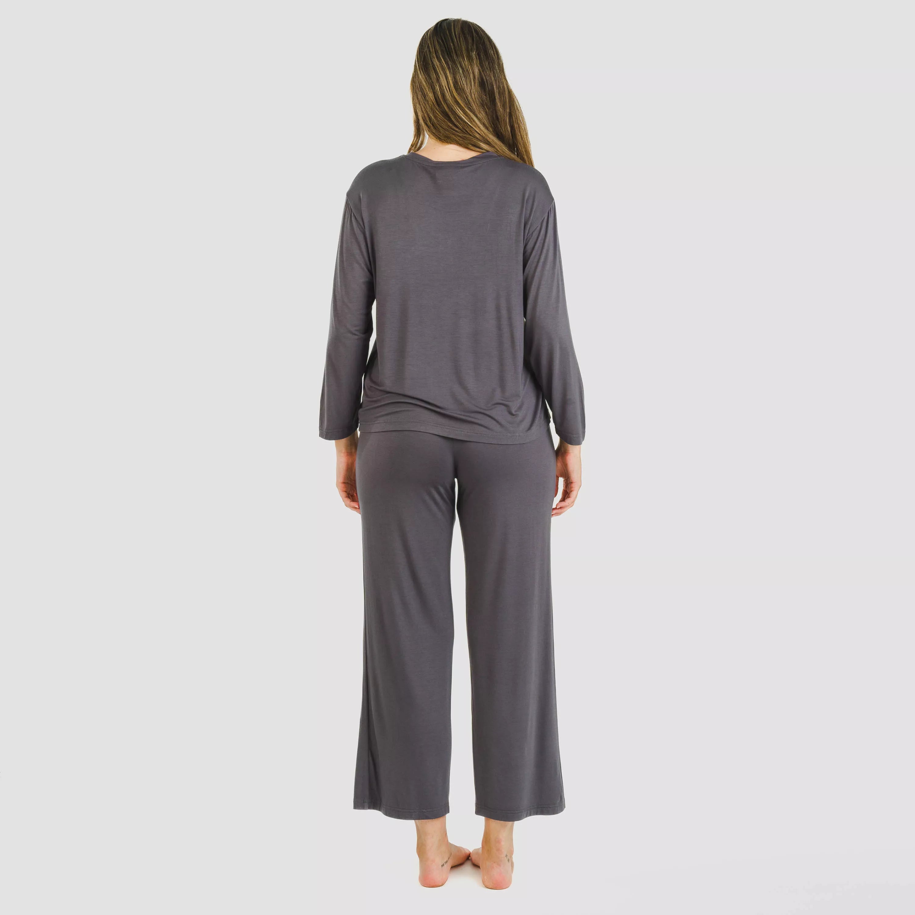 Pijama feminino longo liso de viscose