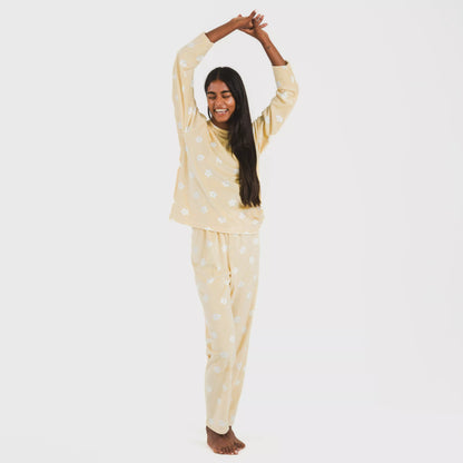 Pijama de veludo baunilha Dula