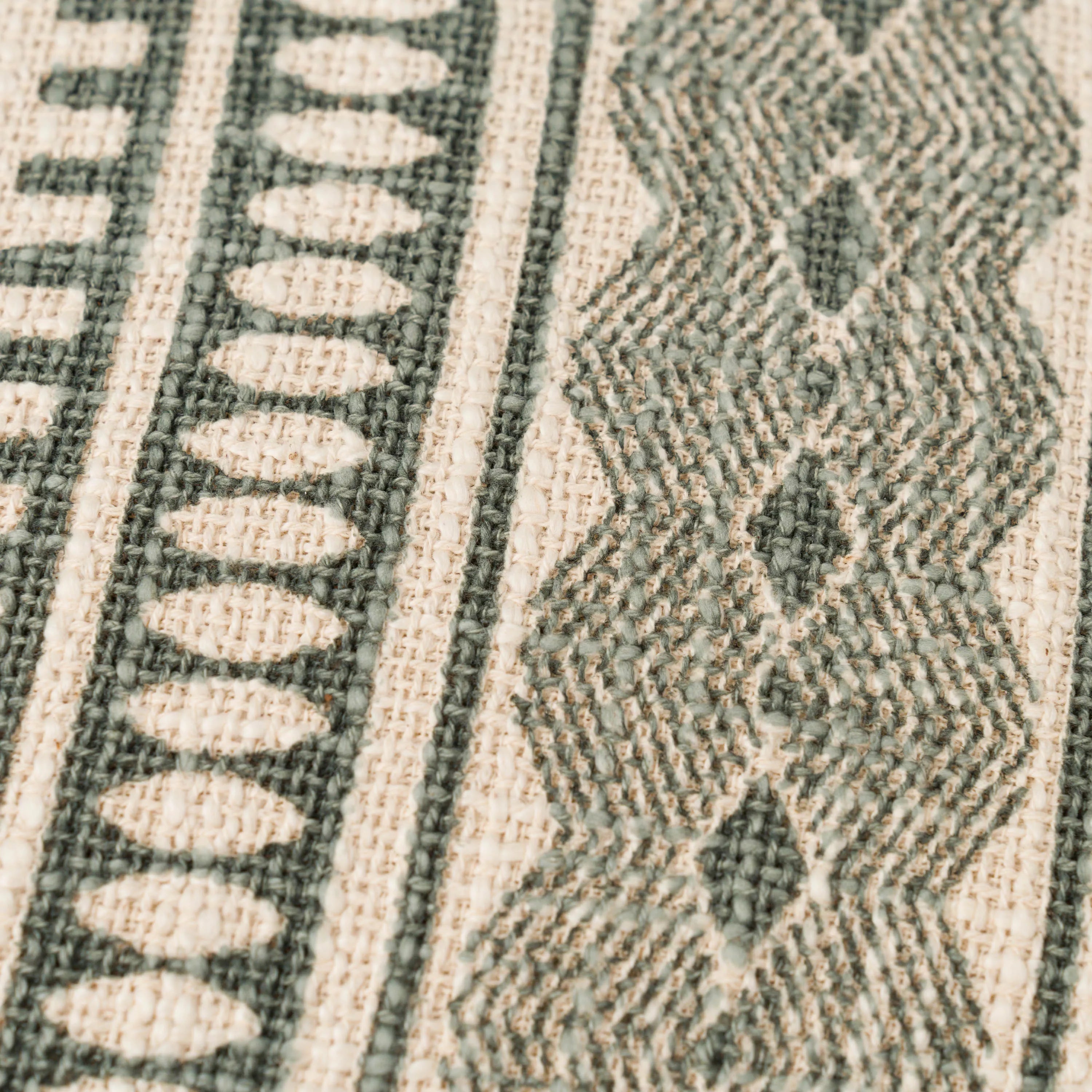 Almofada quadrada Fauno em algodão 45x45 - capa + enchimento