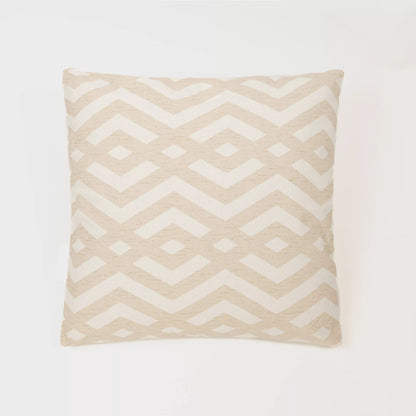 Cojín cuadrante antimanchas Nela liso 50x50 - funda + relleno