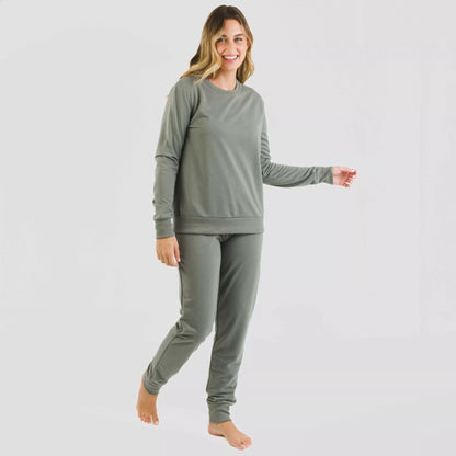 Calça comprida esportiva básica feminina