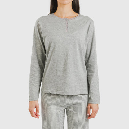 Pijama comprido de algodão, tênis Chuck de denim cinza listrado