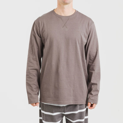 Pijama masculino longo de algodão listrado em malha nova Topo