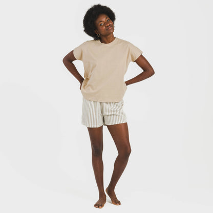 Pijama feminino de algodão com mangas curtas, estampa listrada areia Kodac.