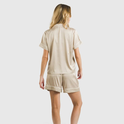 Pijama curto de cetim liso de manga curta para sexta-feira