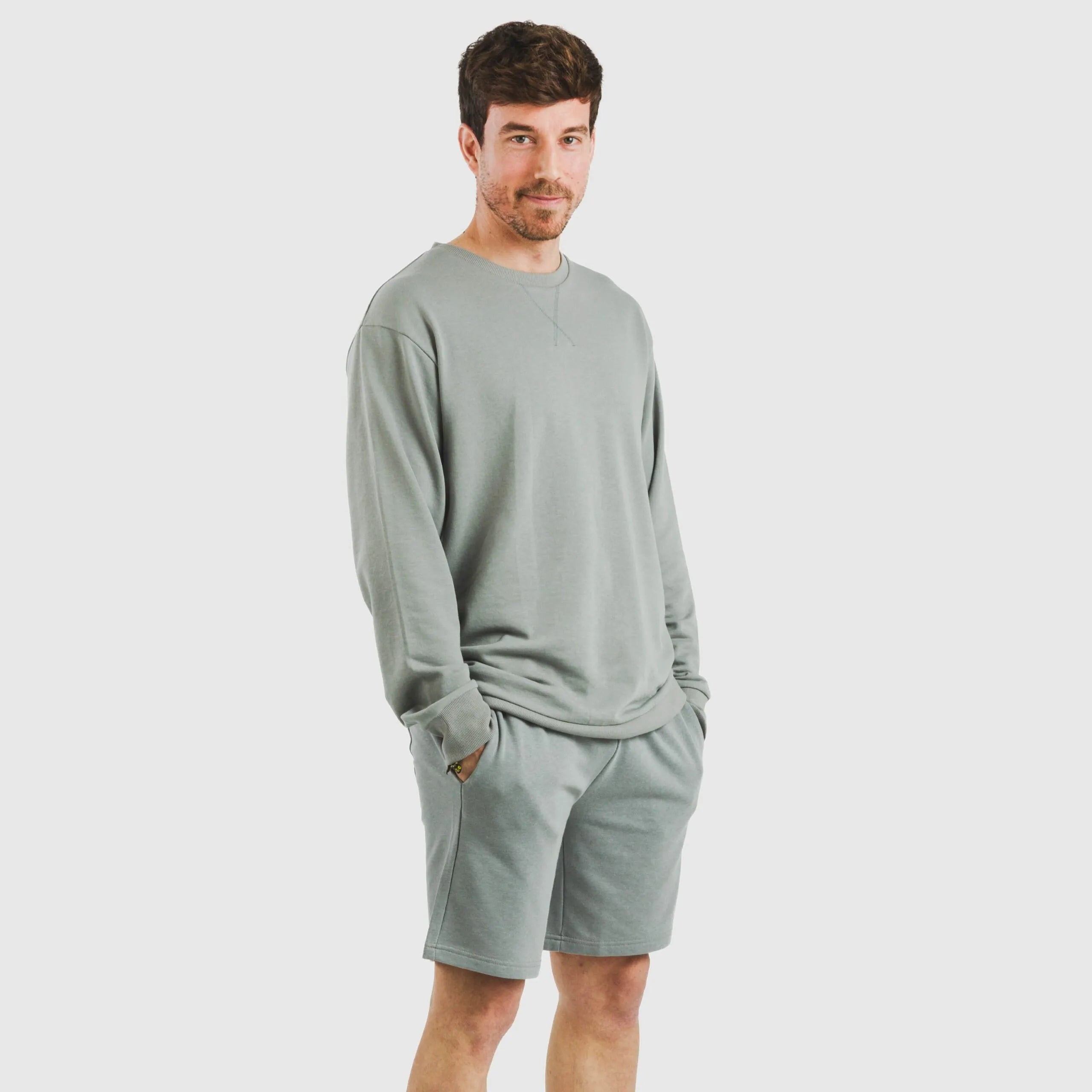 Calções desportivos masculinos básicos e lisos