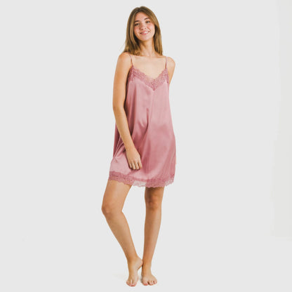 Camisola curta de cetim liso para sexta-feira