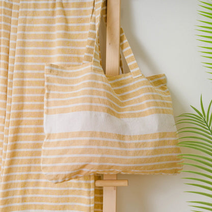 Conjunto de toalha pareô + bolsa de algodão listrada